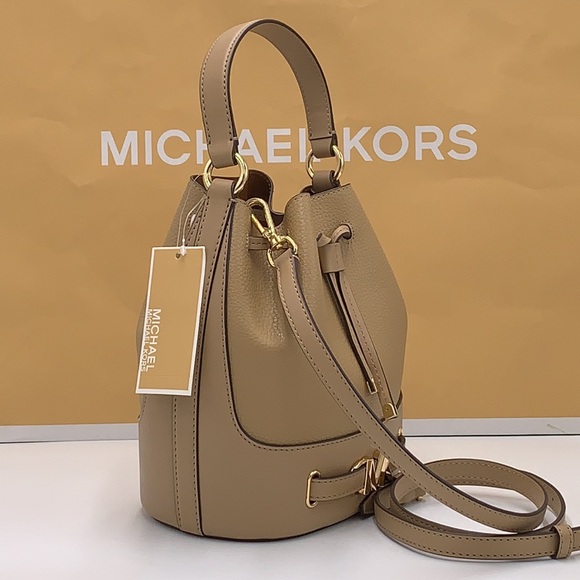 MICHAEL KORS REED MEDIUM BELTED BACKED MESSENGER CROSSBODY CAMEL COLOR - Picture 3 of 12